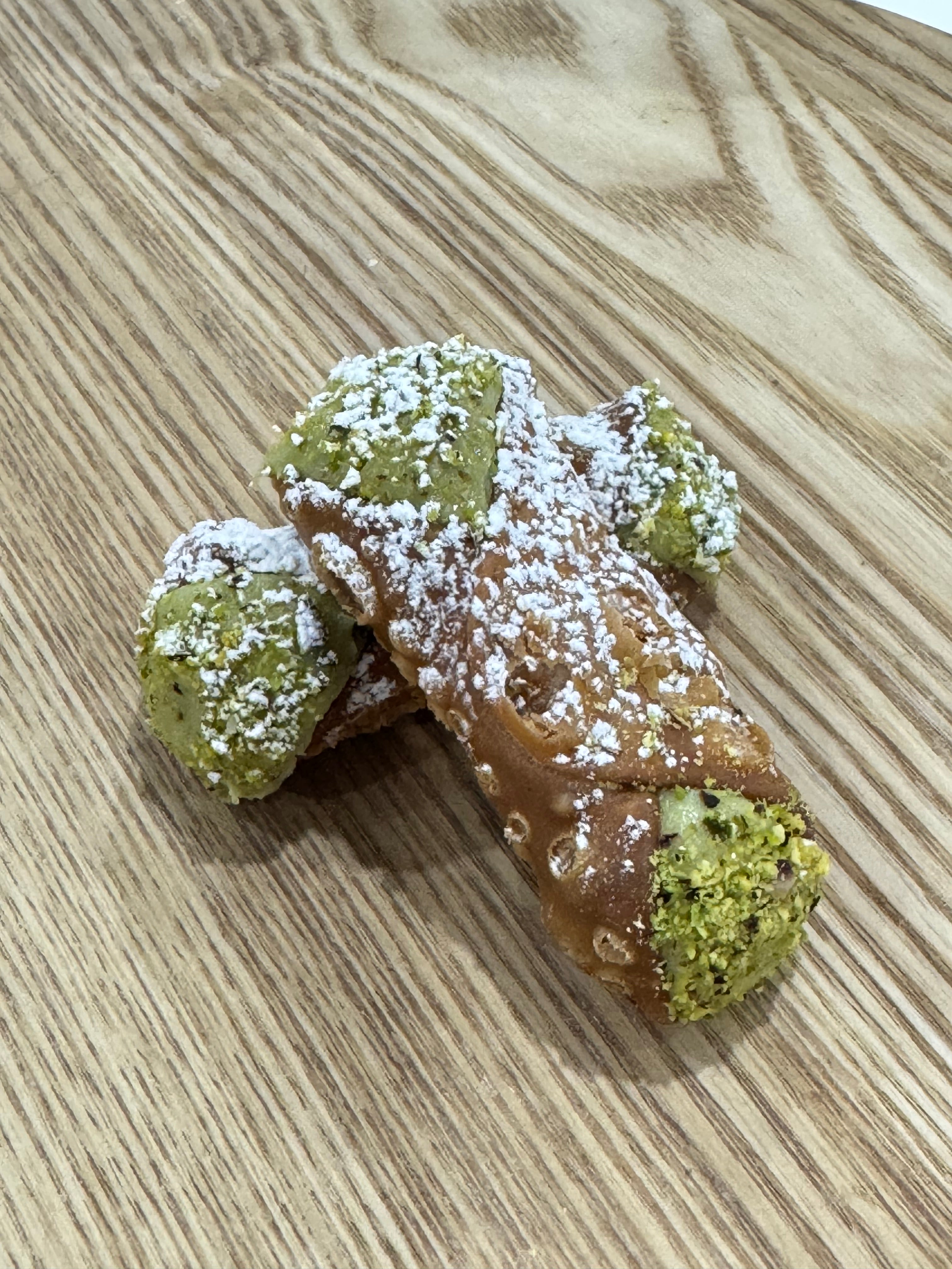 Pistachio Cannoli